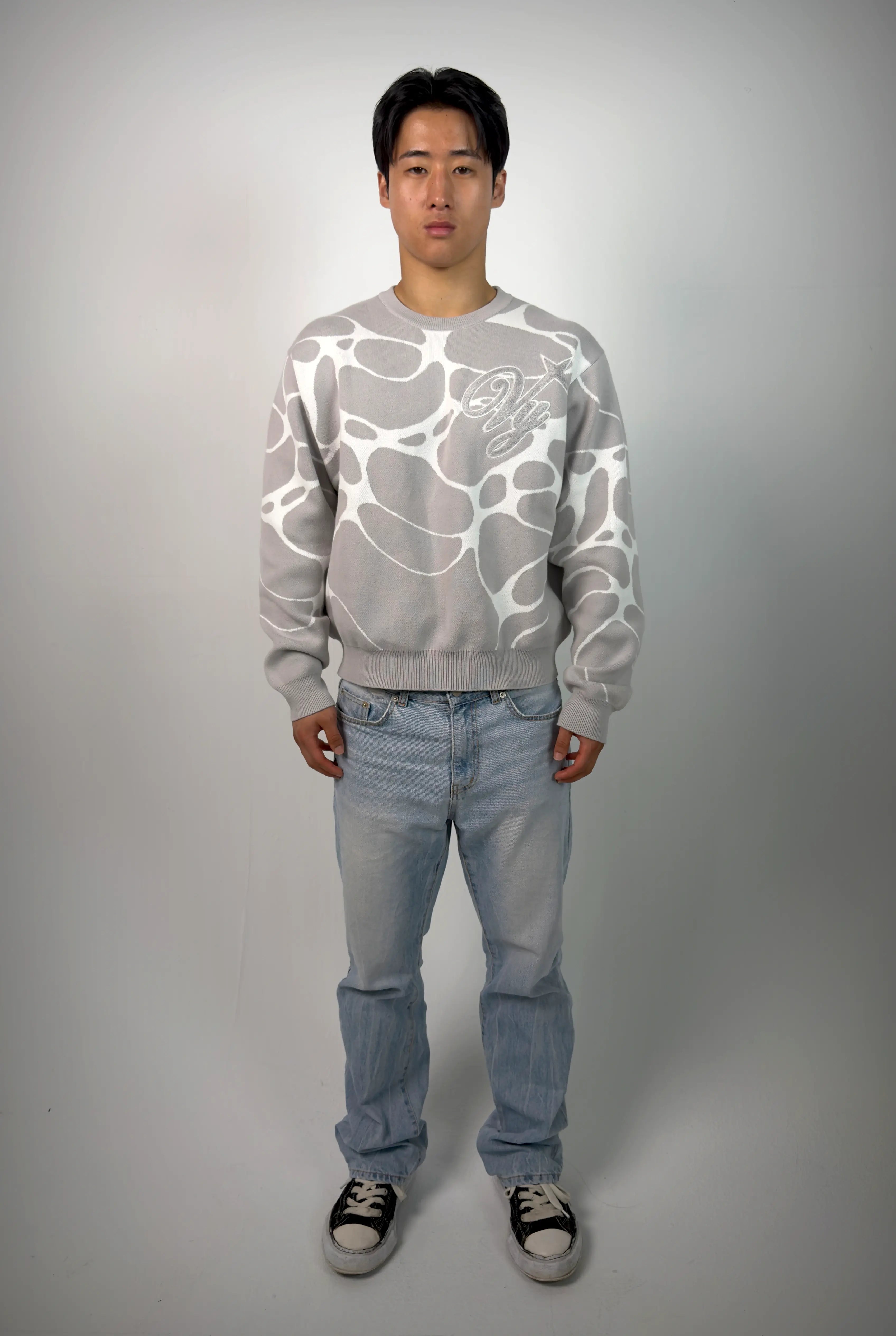 UNIVERSE OF LOVE V2 KNITSWEATER